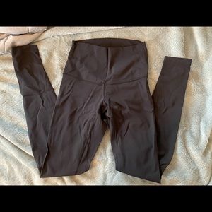 Lululemon Wunder Unders - Luxtreme